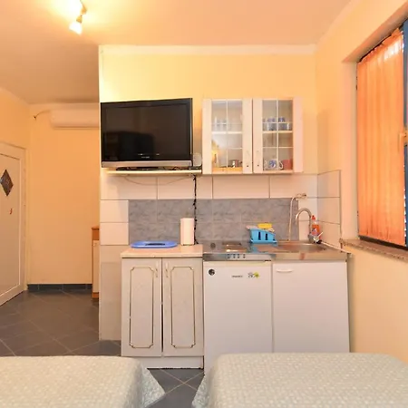 Fuer 2 Personen Ca 15 Qm In Sijana, Istrien Istrische Riviera Apartment
