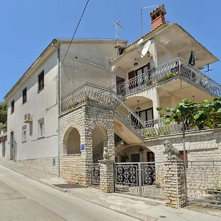Fuer 2 Personen Ca 15 Qm In Sijana, Istrien Istrische Riviera Apartment *